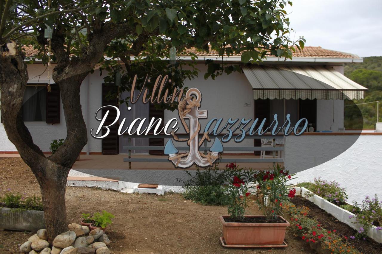 Holiday home Villino Biancazzurro Cavo